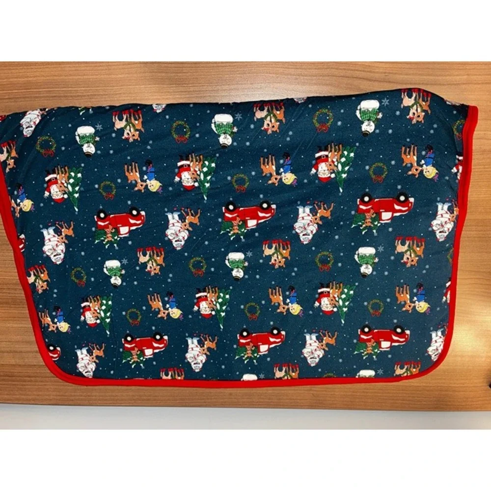 V17.‎ The Sleepy sloth Rudolph Red Nose Reindeer Mini Blanket GUC 26x36